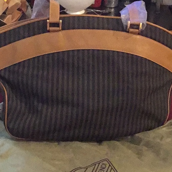 Fendi vintage brand new tote  SO RARE - Picture 5 of 9